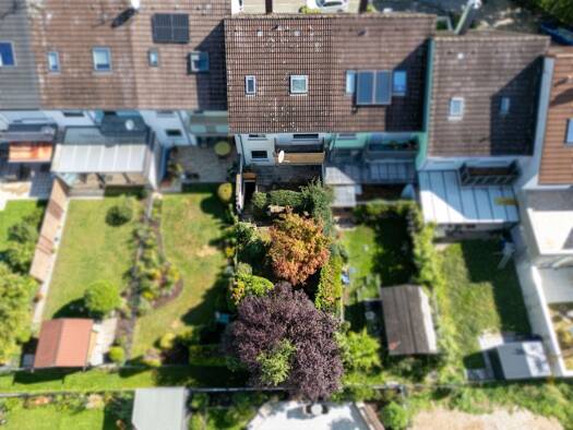 Reihenmittelhaus zum Kauf 420.000 € 5 Zimmer 129,1 m² frei ab sofort Knöllingerstraße 34 Schwabach 91126