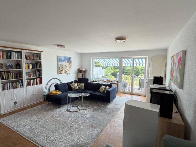 Reihenmittelhaus zur Miete 2.600 € 7 Zimmer 175 m² 235 m² Grundstück frei ab 01.11.2026 Liederbach Liederbach 65835
