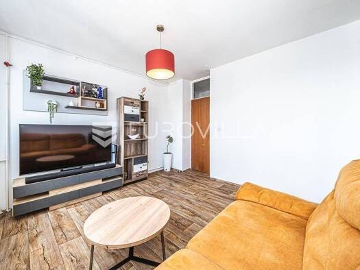 Studio zum Kauf 159.000 € 1 Zimmer 57 m² 4. Geschoss Sjever Zapresic