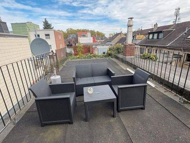 Wohnung zur Miete 550 € 2 Zimmer 48 m² 3. Geschoss frei ab 01.05.2026 Hubertusstrasse 183 Stadtmitte Krefeld 47798