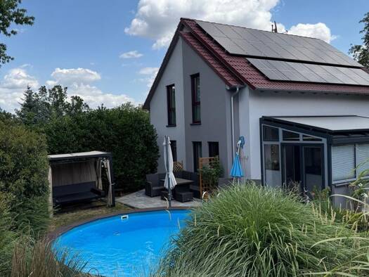 Einfamilienhaus zum Kauf 652.500 € 6 Zimmer 142 m² 825 m² Grundstück Heidenau - Kleinsedlitz 01809