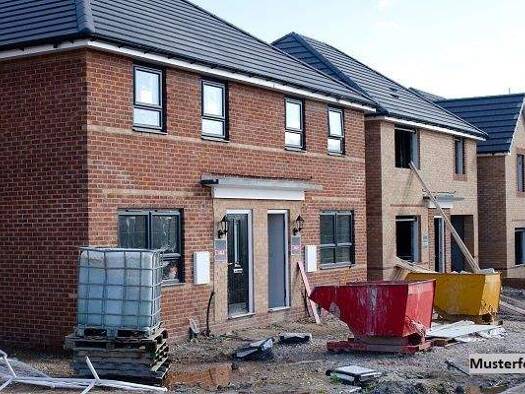 Einfamilienhaus zum Kauf 129.300 € 7 Zimmer 202 m² 2.117 m² Grundstück Wommelshausen Bad Endbach 35080