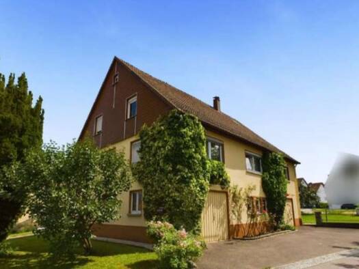 Mehrfamilienhaus zur Miete 1.500 € 7 Zimmer 9 m² 800 m² Grundstück frei ab sofort Weiler Ebersbach an der Fils 73061