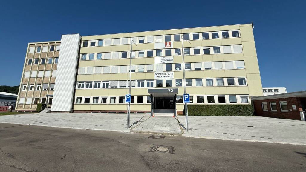 Bürokomplex zur Miete provisionsfrei 10 Zimmer 1.000 m² Bürofläche Kuntzestr. 72 Süßen 73079