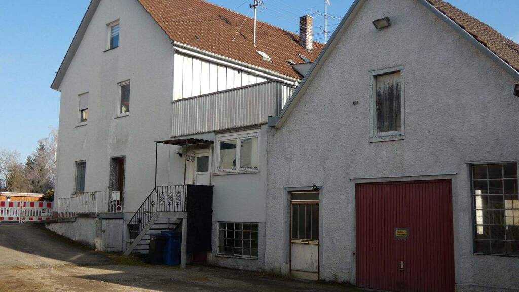 Mehrfamilienhaus zum Kauf 340.000 € 10 Zimmer 227 m² 1.291 m² Grundstück frei ab sofort Riedlingen 88499