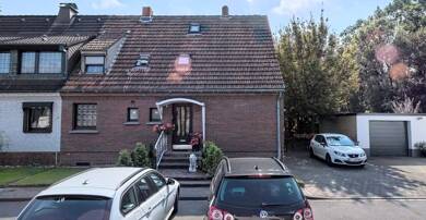 Doppelhaushälfte zum Kauf 180.000 € 7 Zimmer 122 m² 617 m² Grundstück Herten - Südost Herten 45699