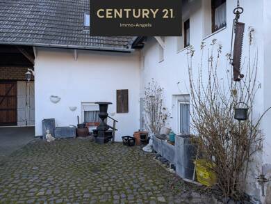 Bauernhaus zum Kauf 120.000 € 8 Zimmer 150 m² 964 m² Grundstück frei ab sofort Jackerath Titz-Jackerath 52445