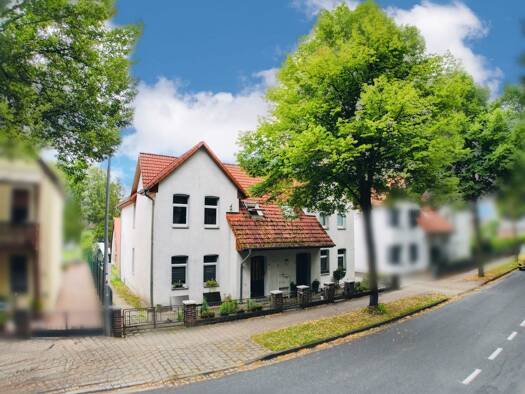 Mehrfamilienhaus zum Kauf 195.000 € 11 Zimmer 262 m² 1.328 m² Grundstück Schwarmstedt Schwarmstedt 29690