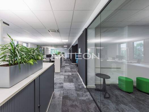 Bürofläche zur Miete 13,50 € 1.280 m² Bürofläche teilbar ab 530 m² Fritz-Vomfelde-Straße 14-20 Lörick Düsseldorf 40547