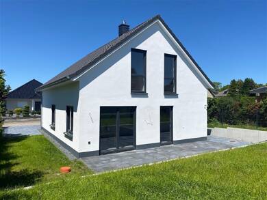 Einfamilienhaus zur Miete 1.600 € 5 Zimmer 120,4 m² 374 m² Grundstück Lauenburg , Elbe 21481