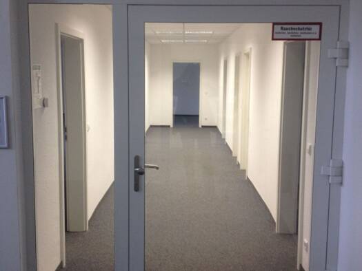 Bürofläche zur Miete 160 € 1 Zimmer 20 m² Bürofläche Keßlerstraße 27 Burgau Jena 07745