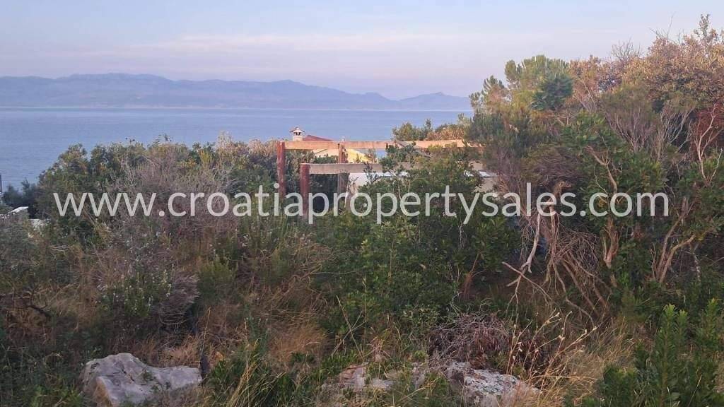 Land-/Forstwirtschaft zum Kauf 60.000 € Solta