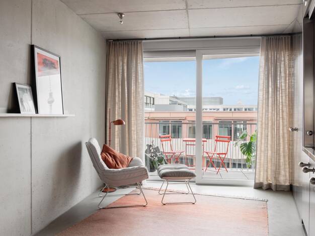 Wohnung zur Miete 1.300 € 1 Zimmer 27 m² 8. Geschoss Grunewald Berlin 10117