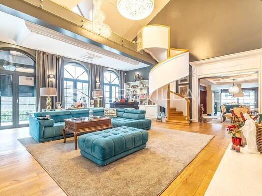 Haus zum Kauf 1.600.000 € 5 Zimmer 698 m² Ravenec Dubrava 10000