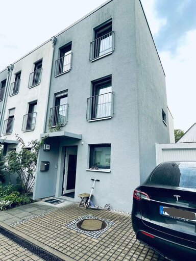 Reihenendhaus zum Kauf provisionsfrei 769.000 € 4,5 Zimmer 130 m² 215 m² Grundstück frei ab 01.05.2025 Uwe-Lichtenberg-Str. 21 Poppenreuth 141 Fürth 90765