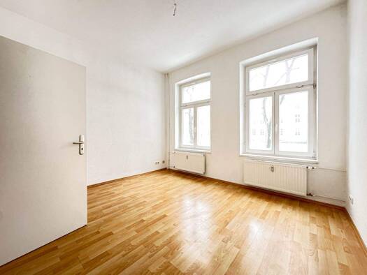 Wohnung zur Miete 500 € 2 Zimmer 62,2 m² Werderstraße 33 Schelfstadt Schwerin 19055