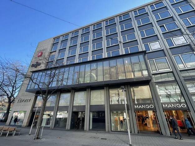 Ladenfläche zur Miete 1.309,6 m² Verkaufsfläche teilbar ab 346,8 m² Hannover 30159