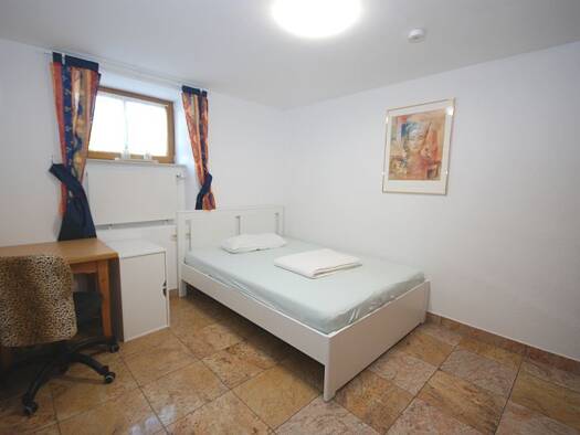 WG-Zimmer zur Miete auf Zeit - Erstbezug 500 € 20 m² frei ab 01.03.2027 Bad Reichenhall Bad Reichenhall 83435
