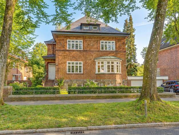 Haus zum Kauf 1.200.000 € 15 Zimmer 323 m² 1.644 m² Grundstück Westliche Höhe Westliche Höhe 24937
