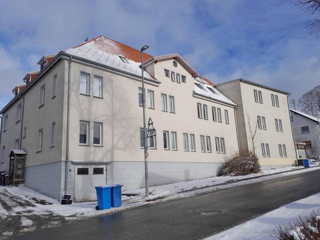 Wohnung zur Miete 795 € 3,5 Zimmer 104 m² 2. Geschoss Böttingen 78583