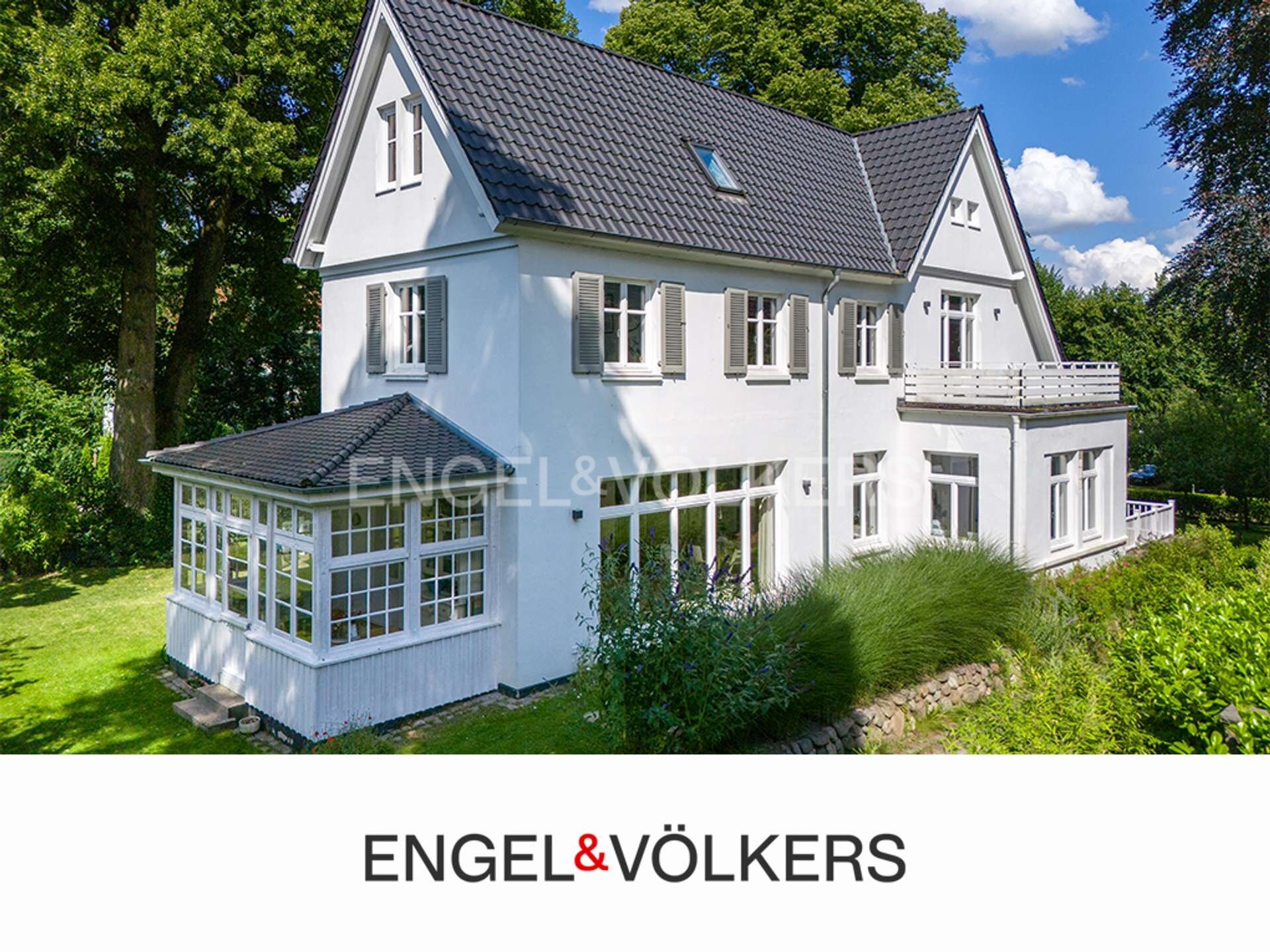 Villa zum Kauf 1.980.000 € 9 Zimmer 311 m²<br/>Wohnfläche 1.855 m²<br/>Grundstück Am Hagen Ahrensburg 22926