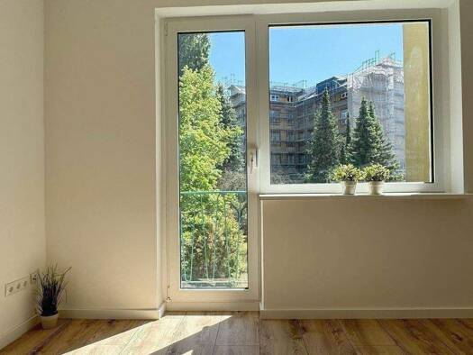 Gewerbeobjekt zum Kauf als Kapitalanlage geeignet 209.000 € 1 Zimmer 40,8 m² Kurfürstenstr. Mariendorf Berlin 12105