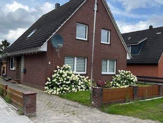 Haus zum Kauf 279.000 € 6 Zimmer 150 m² 941 m² Grundstück Rhede 26899