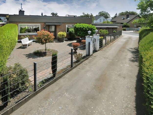 Bungalow zum Kauf 475.000 € 4 Zimmer 134 m² 447 m² Grundstück Neukirchen Neukirchen-Vluyn 47506