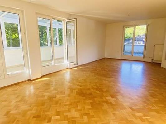 Wohnung zur Miete 800 € 3 Zimmer 125 m²<br/>Wohnfläche ab sofort<br/>Verfügbarkeit Rissener Landstraße Rissen Hamburg 22587