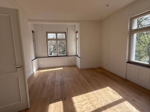 Wohnung zur Miete 1.200 € 3 Zimmer 76 m² 5 Geschosse frei ab sofort Schillerstraße 12 Stadtmitte Esslingen am Neckar 73728