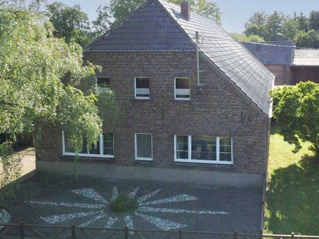 Sonstiges zum Kauf als Kapitalanlage geeignet 1.390.000 € 6 Zimmer 160 m² 40.339 m² Grundstück Schneppenbaum Bedburg-Hau 47551