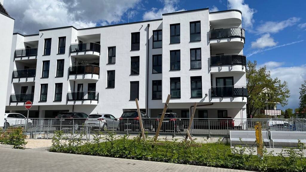 Wohnung zur Miete 1.238 € 2 Zimmer 85,4 m² 2. Geschoss frei ab 01.06.2026 Neuer Schulweg 12 Stadtzentrum Bernau 16321