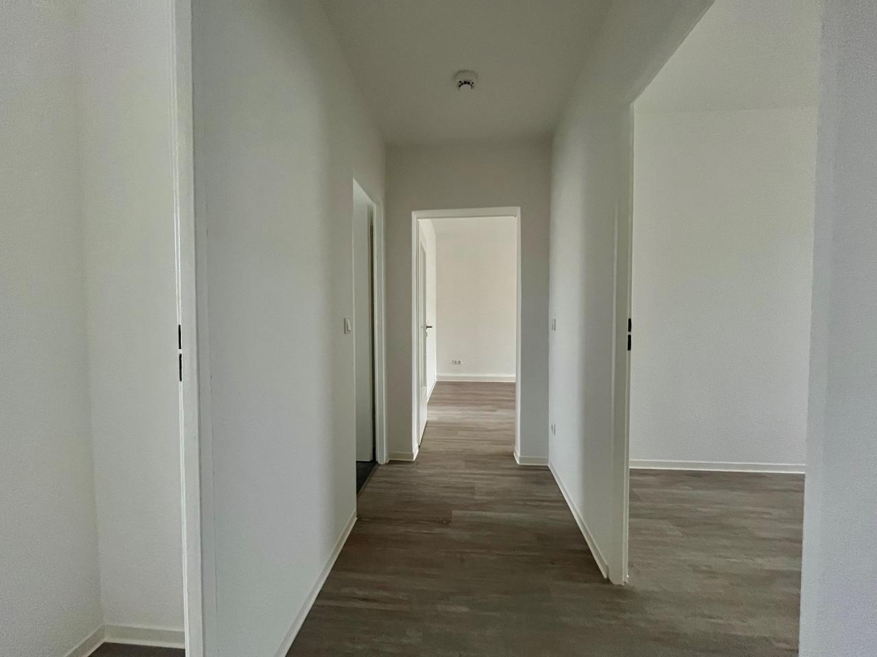 Wohnung zur Miete 408 € 3 Zimmer 60 m²<br/>Wohnfläche 3.<br/>Geschoss Archenholdring 6 Wohnkomplex 6 Eisenhüttenstadt 15890