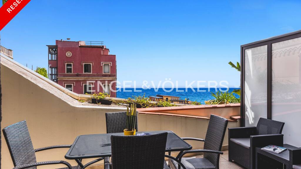 Studio zum Kauf 440.000 € 3 Zimmer 105 m² Taormina 98039