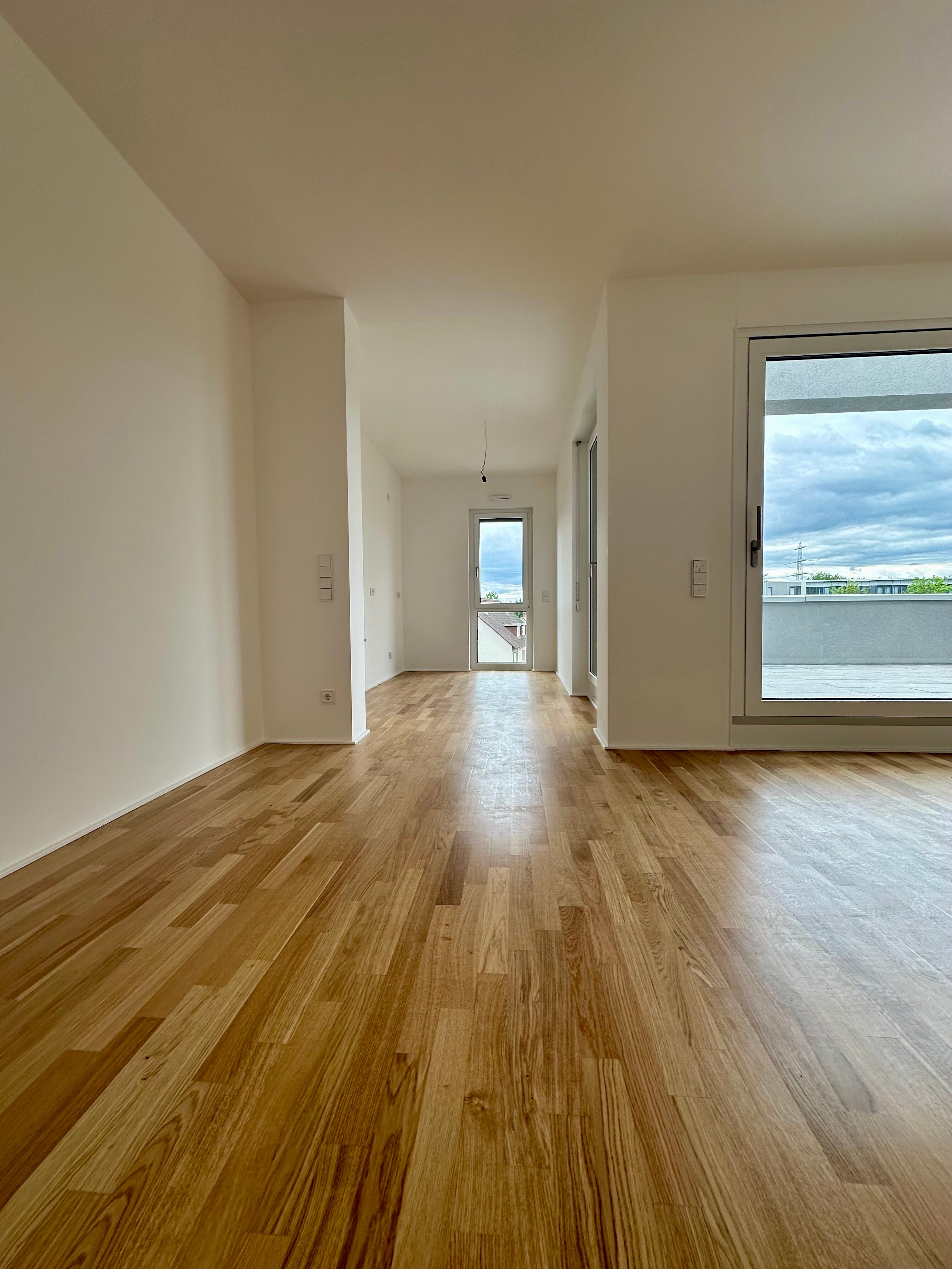 Wohnung zur Miete 2.087 € 3 Zimmer 110 m²<br/>Wohnfläche 2.<br/>Geschoss ab sofort<br/>Verfügbarkeit In der Au 27-31 Rödelheim Frankfurt am Main 60489