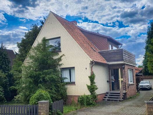 Wohnung zur Miete 630 € 3,5 Zimmer 90 m² Holtorf Nienburg (Weser) 31582