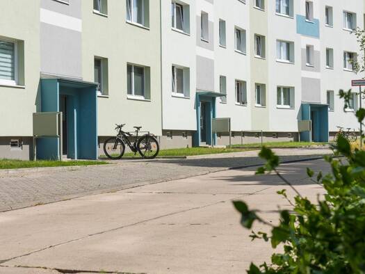 Wohnung zur Miete 401 € 3 Zimmer 57,2 m² 4. Geschoss Lachsweg 1 Heide Nord Halle 06120