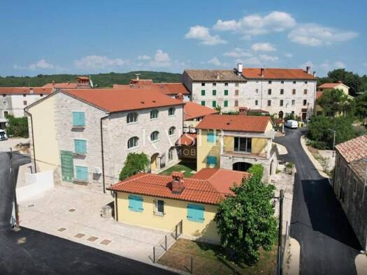 Wohnung zum Kauf 259.200 € 3 Zimmer 76 m² Buje Buje