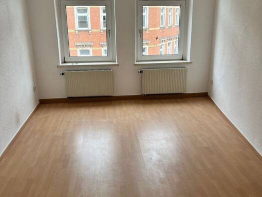 Studio zur Miete 290 € 3 Zimmer 71 m² 3. Geschoss frei ab sofort Goethestraße 6 Aue 08280