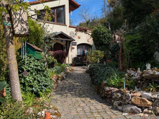 Einfamilienhaus zum Kauf 420.000 € 4 Zimmer 168 m² 2.229 m² Grundstück frei ab sofort Wiltingen 54459