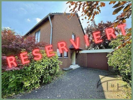 Doppelhaushälfte zum Kauf 385.000 € 6 Zimmer 130 m² 738 m² Grundstück Dormagen-Nord Dormagen 41539