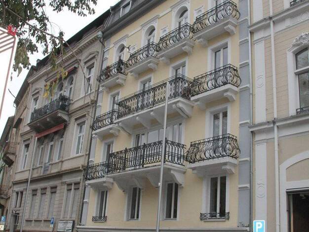 Laden zur Miete provisionsfrei 1.100 € 33 m² Verkaufsfläche Luisenstraße 24 Innenstadt Baden-Baden 76350