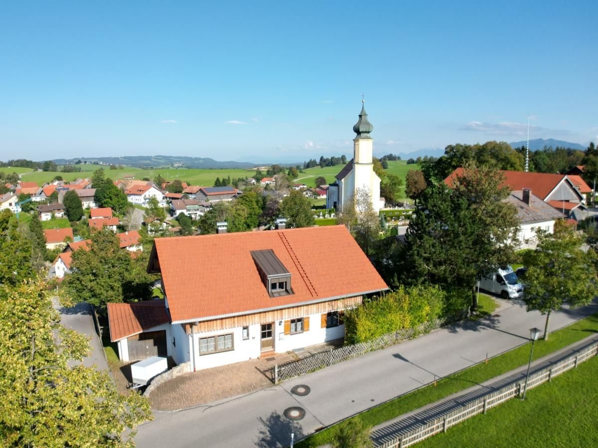 Einfamilienhaus zum Kauf 598.500 € 8 Zimmer 175,9 m²<br/>Wohnfläche 446 m²<br/>Grundstück Wildsteig Wildsteig 82409