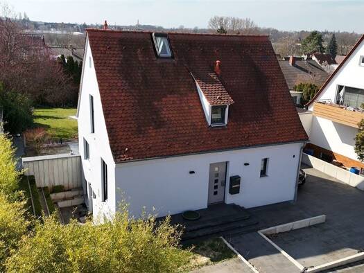 Einfamilienhaus zum Kauf 699.000 € 3,5 Zimmer 119 m² 795 m² Grundstück Stadeln Fürth 90765