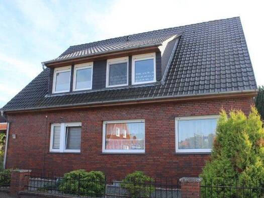Mehrfamilienhaus zum Kauf 8 Zimmer 184 m² 750 m² Grundstück frei ab sofort Kluse Kluse 26892