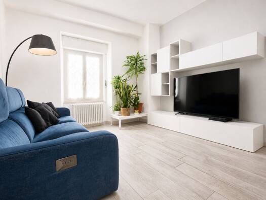 Terrassenwohnung zum Kauf 180.000 € 3 Zimmer 77 m² 2 Geschosse frei ab sofort Via De Notaris Verbania 28923