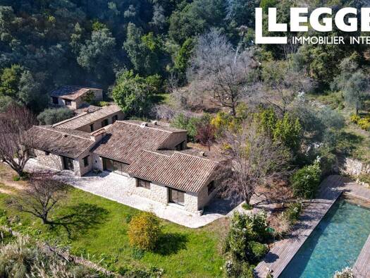 Einfamilienhaus zum Kauf 1.990.000 € 7 Zimmer 300 m² 16.996 m² Grundstück Le Tignet 06530