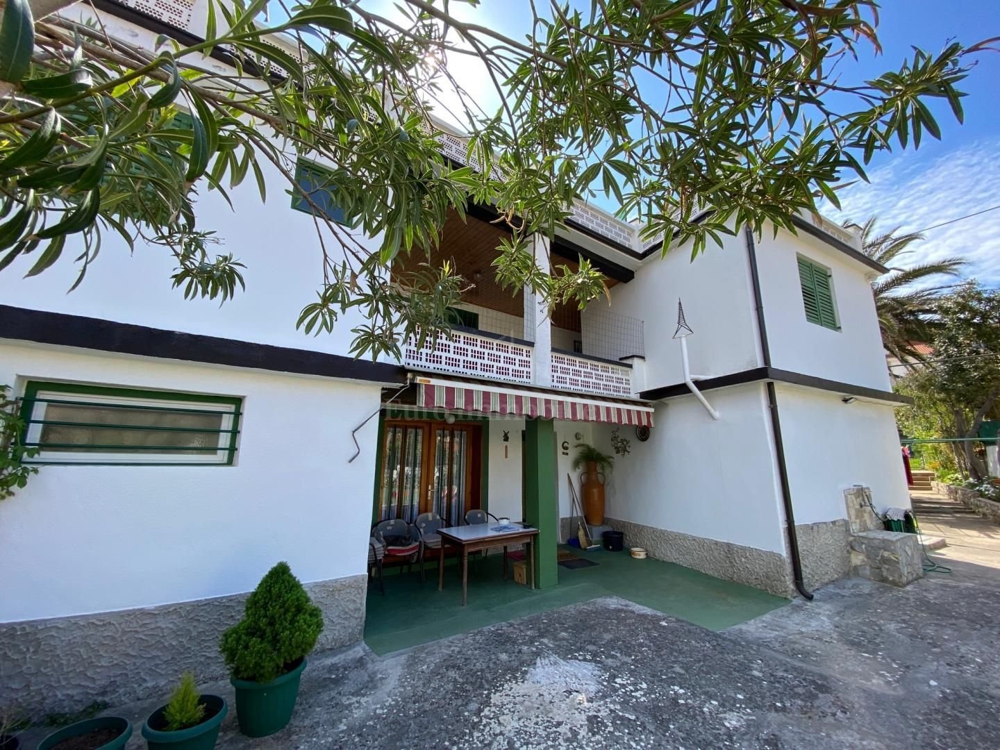 Haus zum Kauf 700.000 € 9 Zimmer 360 m²<br/>Wohnfläche 748 m²<br/>Grundstück Mali Losinj