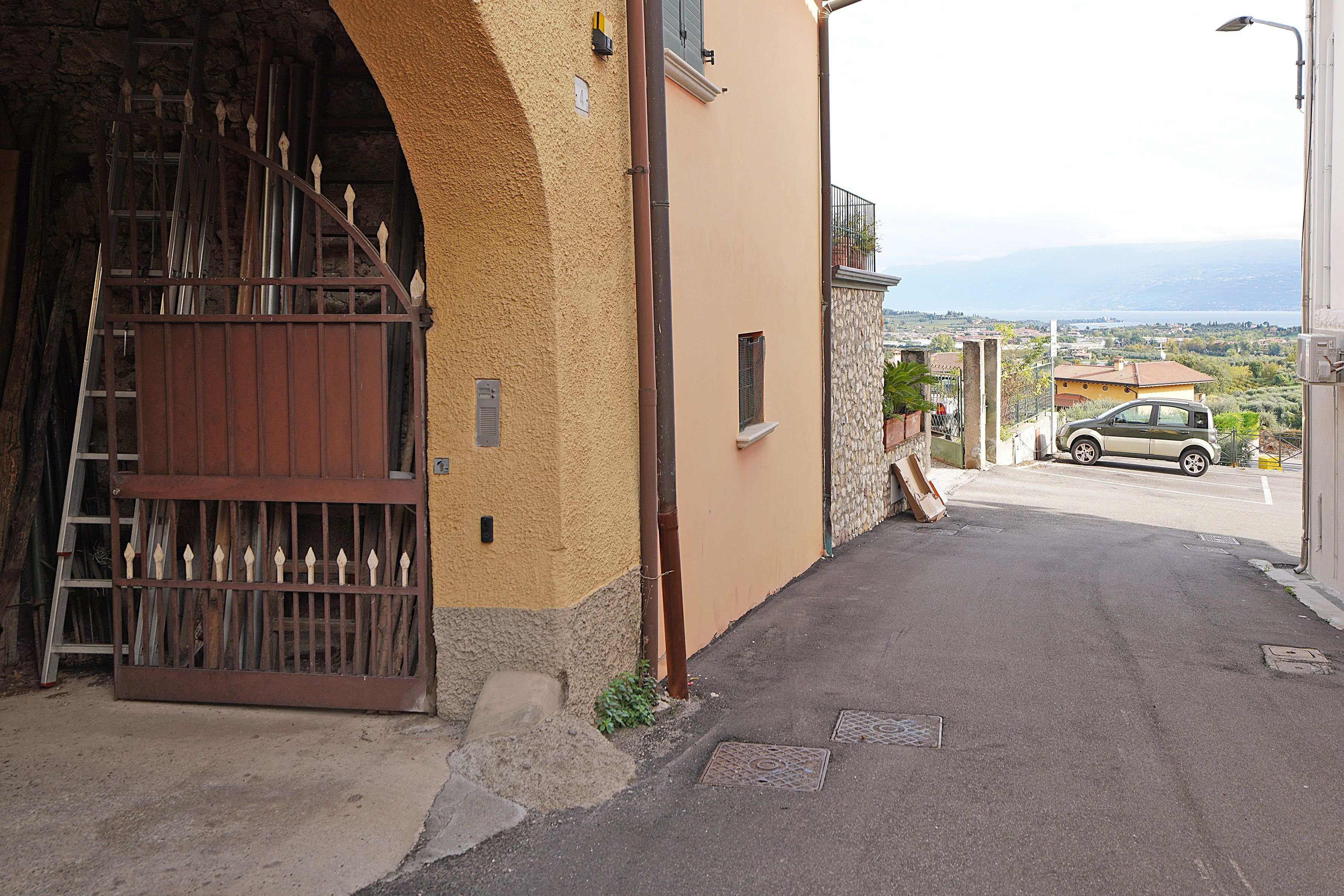 Rustico zum Kauf 389.000 € 10 Zimmer 200 m²<br/>Wohnfläche 1.000 m²<br/>Grundstück ab sofort<br/>Verfügbarkeit Via Vicolo Olivieri Polpenazze del Garda