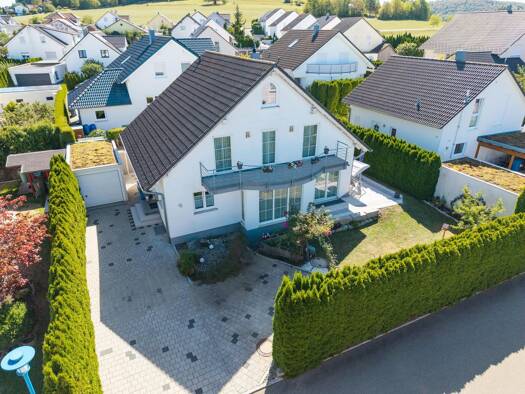 Einfamilienhaus zum Kauf 515.000 € 7,5 Zimmer 234 m² 405 m² Grundstück Tailfingen Albstadt 72461